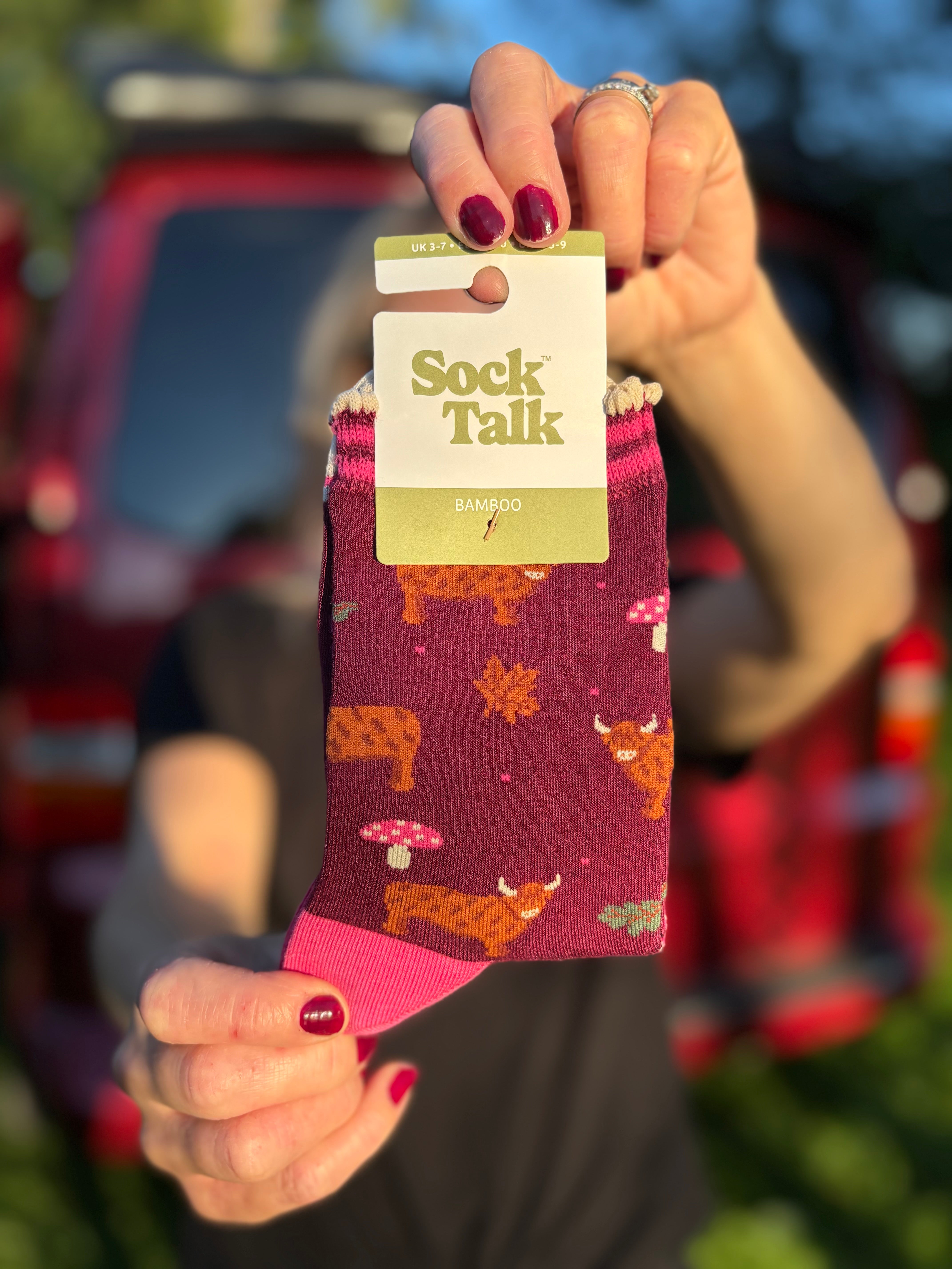 Highland Hideaway Bamboo Socks - Berry/Cream,