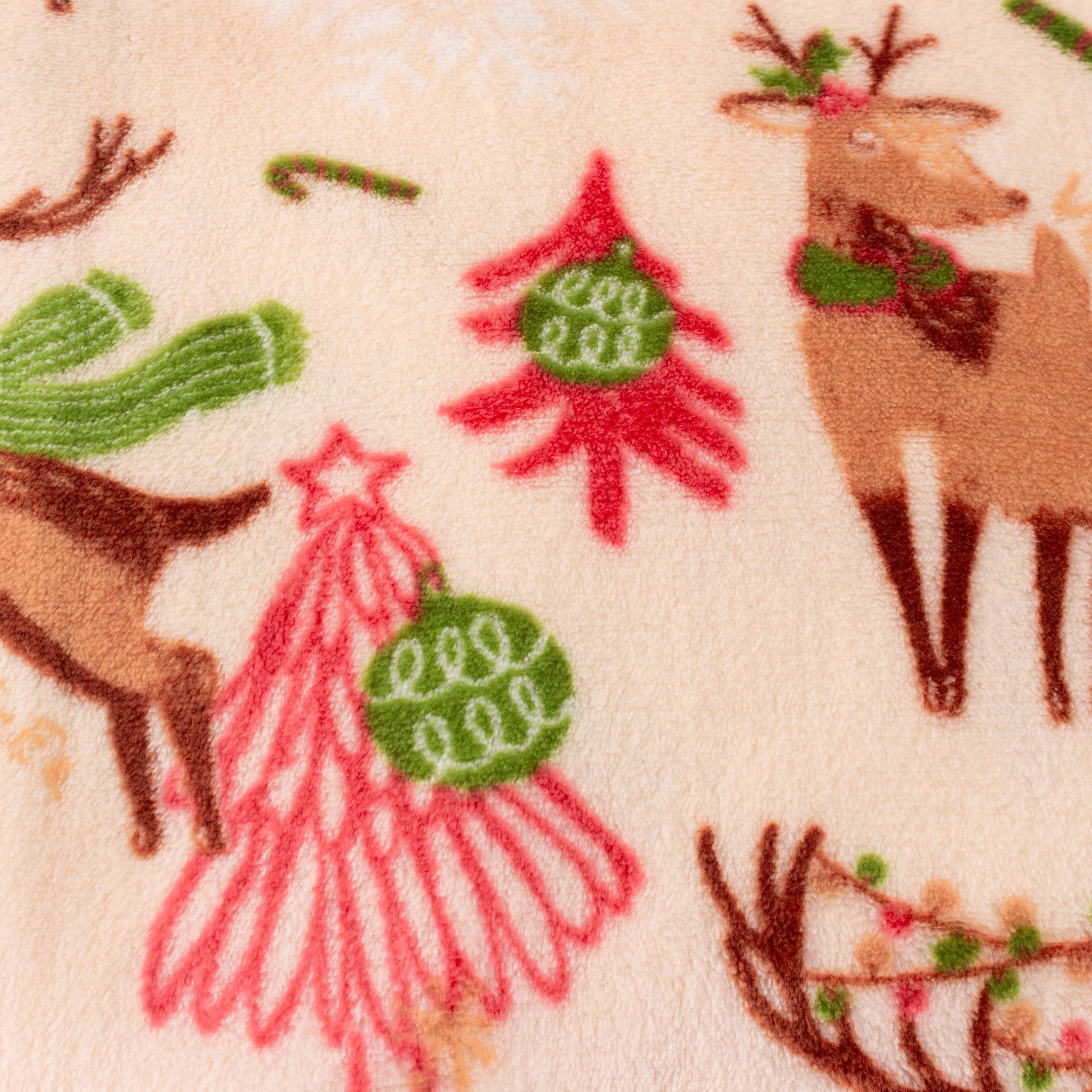 Sleigh Team Printed Fleece Throw Multicolour