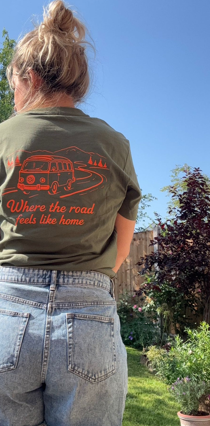 Where the road feels like Home - Unisex T-Shirt